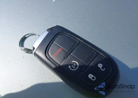 2018 Ram 1500 Laramie z USA, uszkodzony, nr VIN 1C6RR7NT0JS131161